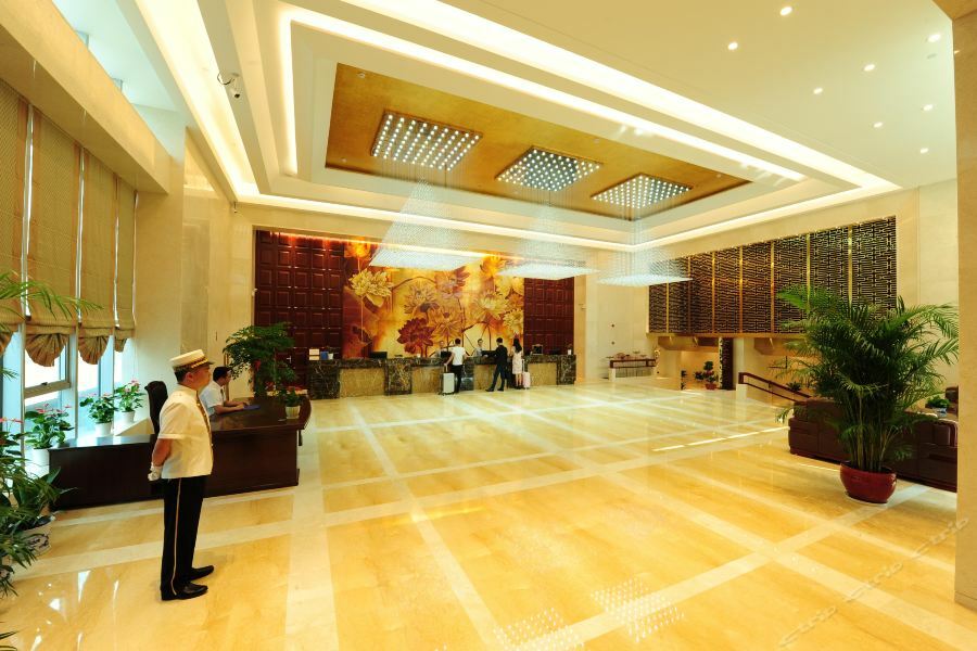 Friendship Hotell Changsha Exteriör bild
